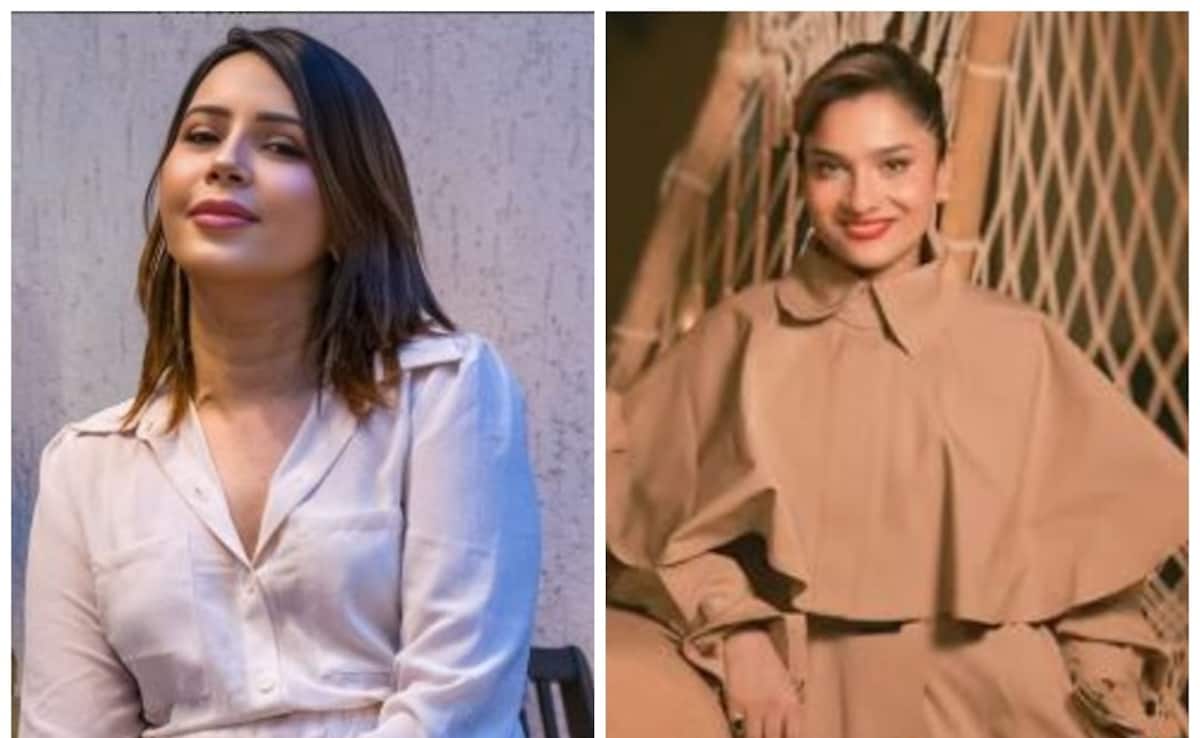Rozlyn Khan Files Defamation Against Ankita Lokhande After She Stood By Hina Khan