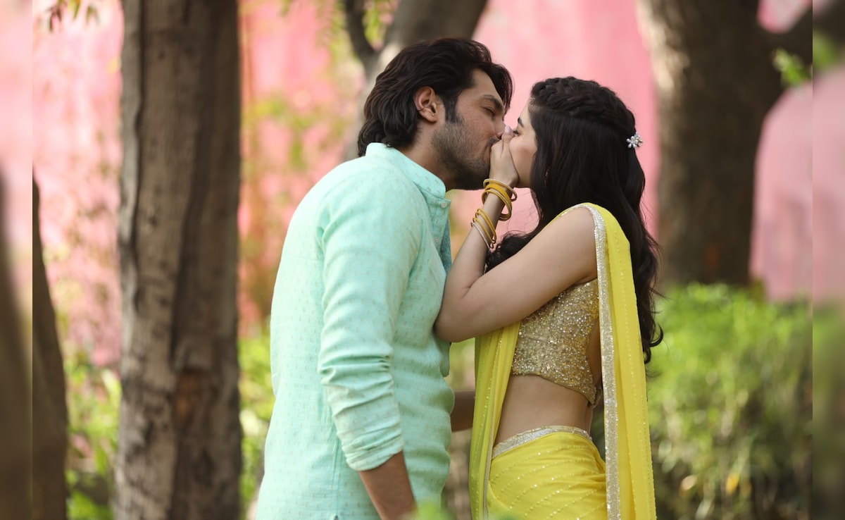 Why Junaid Khan And Khushi Kapoor’s Film Is a Must-Watch This Valentine’s Week