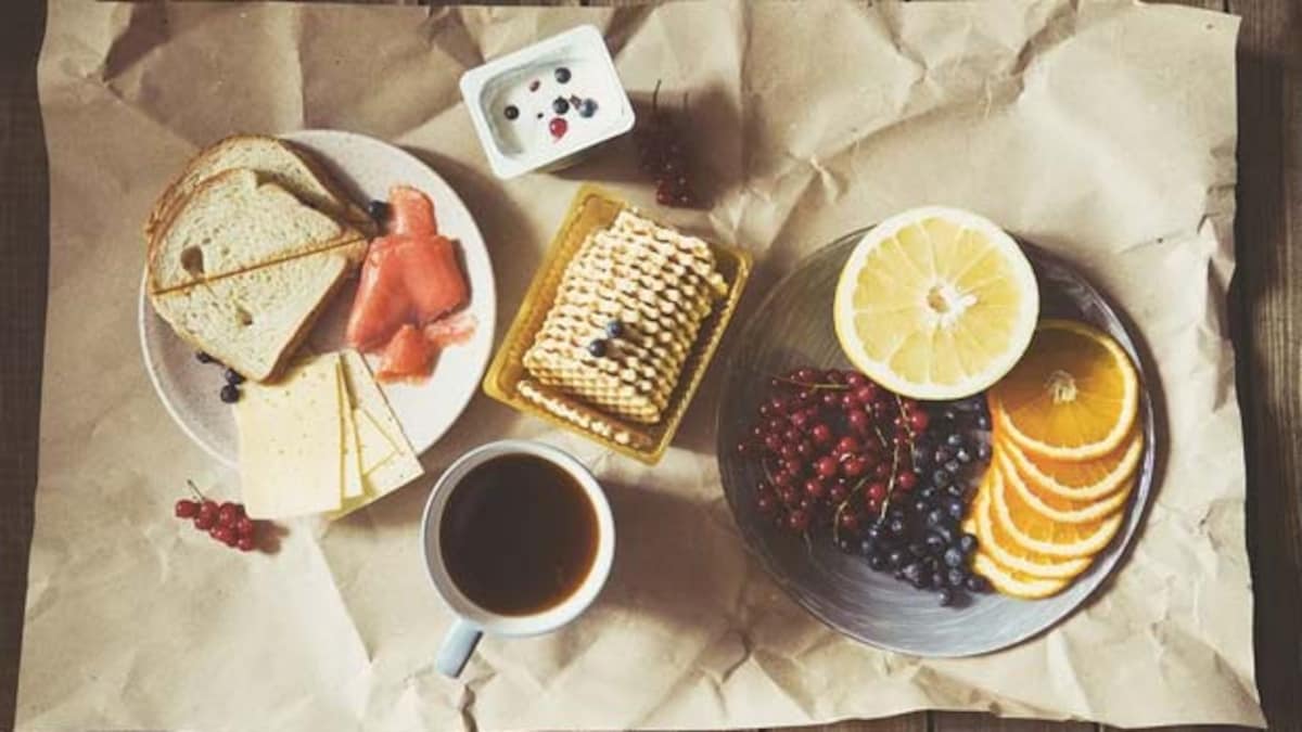 7 Protein-Rich Snacks You Can Eat On The Go