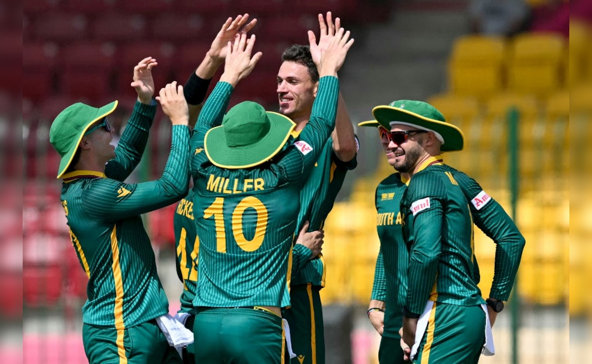 South Africa vs England LIVE Score Updates, Champions Trophy 2025: Afghanistan Pray For Miracle, England In Shambles vs SA