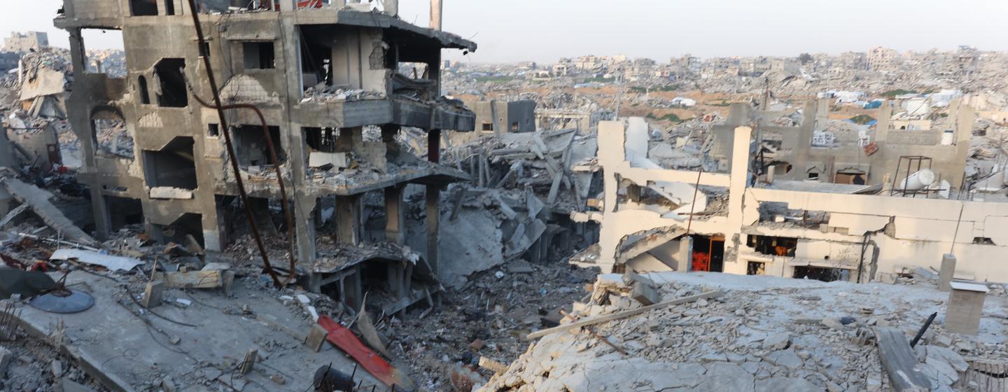 15 months of war in Gaza resulted in more than 50 million tons of debris. 15 months of war in Gaza resulted in more than 50 million tons of debris.