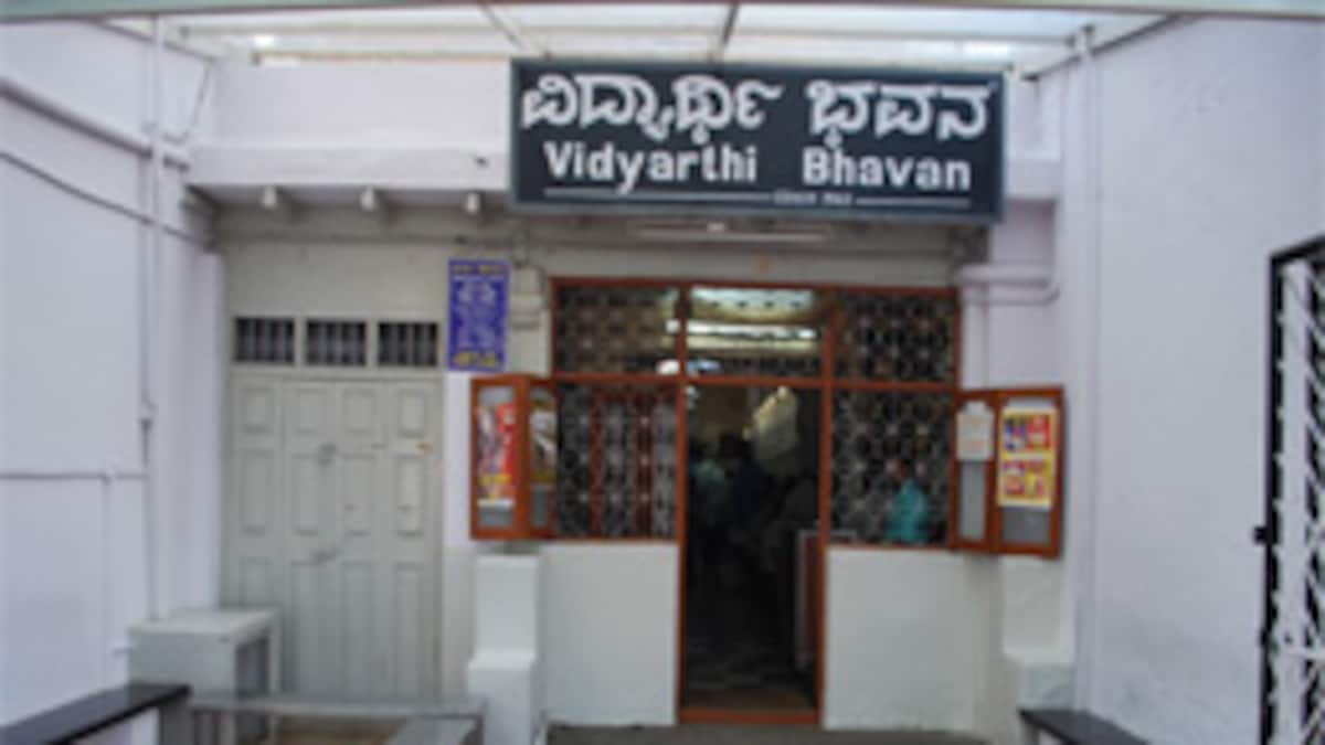 Vidyarthi Bhavan In Bengaluru Introduces Dine-In Reservations, Internet Reacts