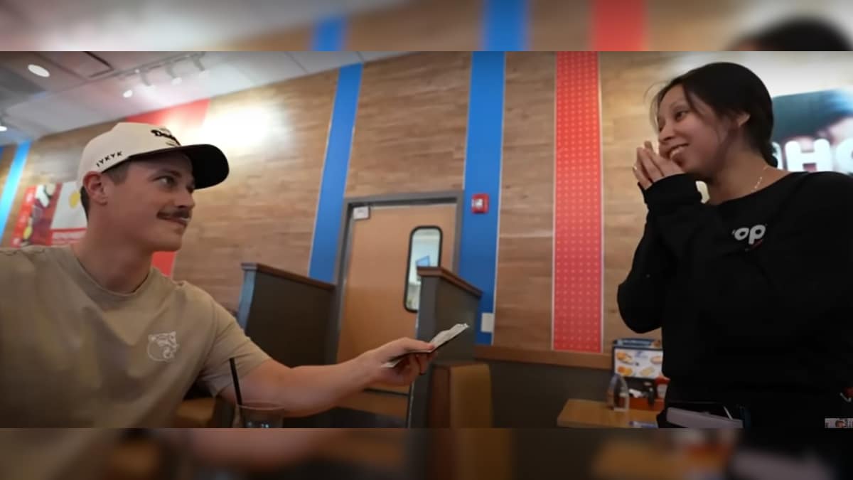 Watch: YouTubers Tipping Prank On Restaurant Staff Goes Viral, Internet Approves