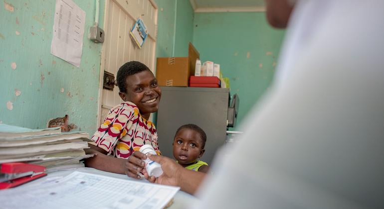 Choose compassion, reject cruelty to end HIV, says top UN rights official