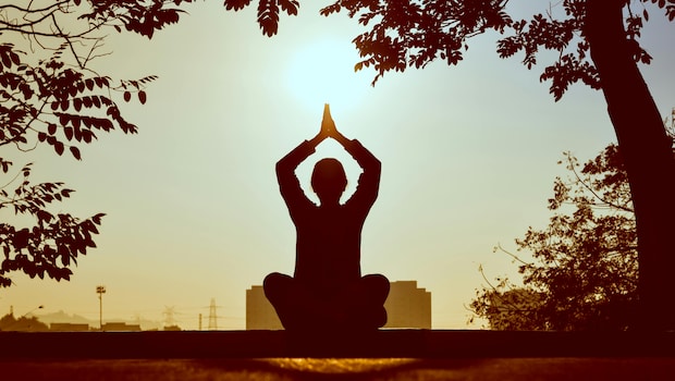 Yoga for balance, energy, and a healthy mind Yoga for balance, energy, and a healthy mind