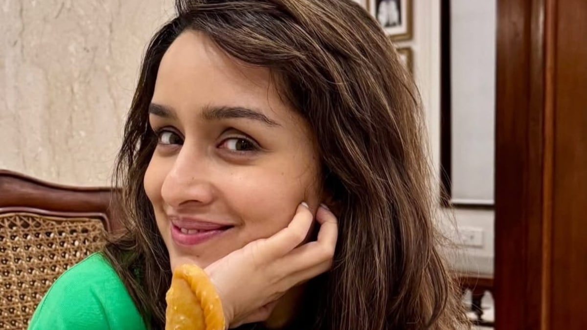 8 Of The Best Celebrity Foodie Moments From Holi 2025