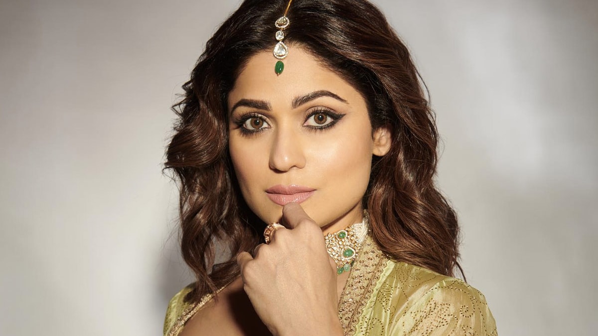 Croissants, Cinnamon Rolls And More Croissants: Inside Shamita Shettys Parisian Foodie Adventure