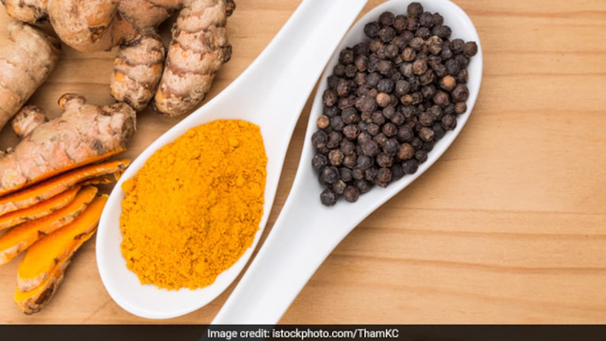Turmeric And Black Pepper: How Effective Is This Combination For Nutrient Absorption