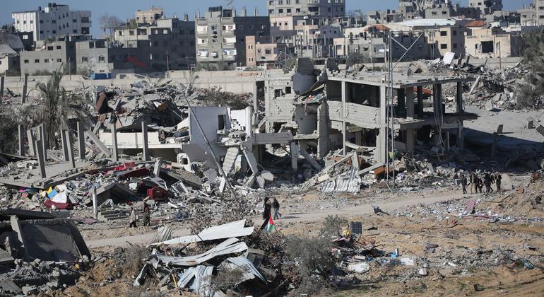 ‘Intolerable’ suffering in Gaza amid deadly airstrikes, continued aid blockade
