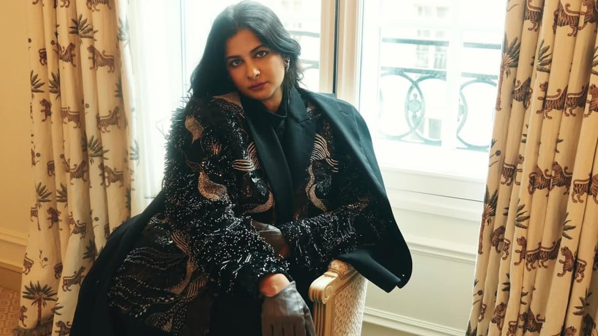 Rhea Kapoor Celebrated Her Birthday With Four Types Of Lip-Smacking Cakes – Take A Look