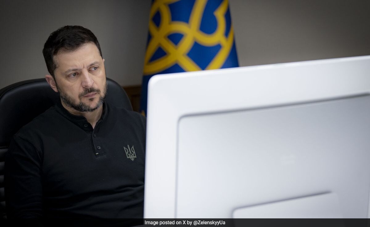 Zelensky Presses Allies For Security Guarantees, Foreign Troops In Ukraine