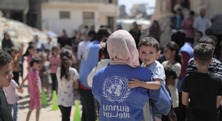 Gaza: UN staff now fainting from hunger, exhaustion; WHO worker detained