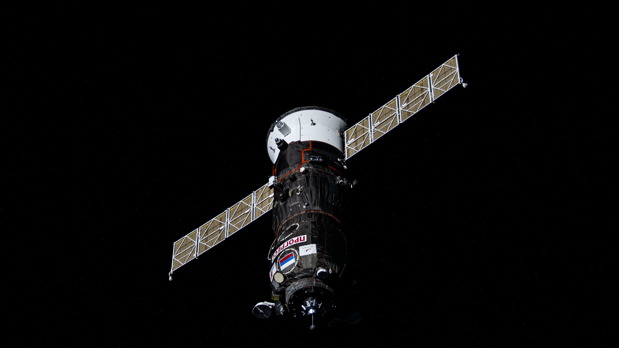 The Roscosmos Progress 90 cargo craft approaches the International Space Station for a docking to the Poisk module delivering nearly three tons of food, fuel, and supplies replenishing the Expedition 72 crew.