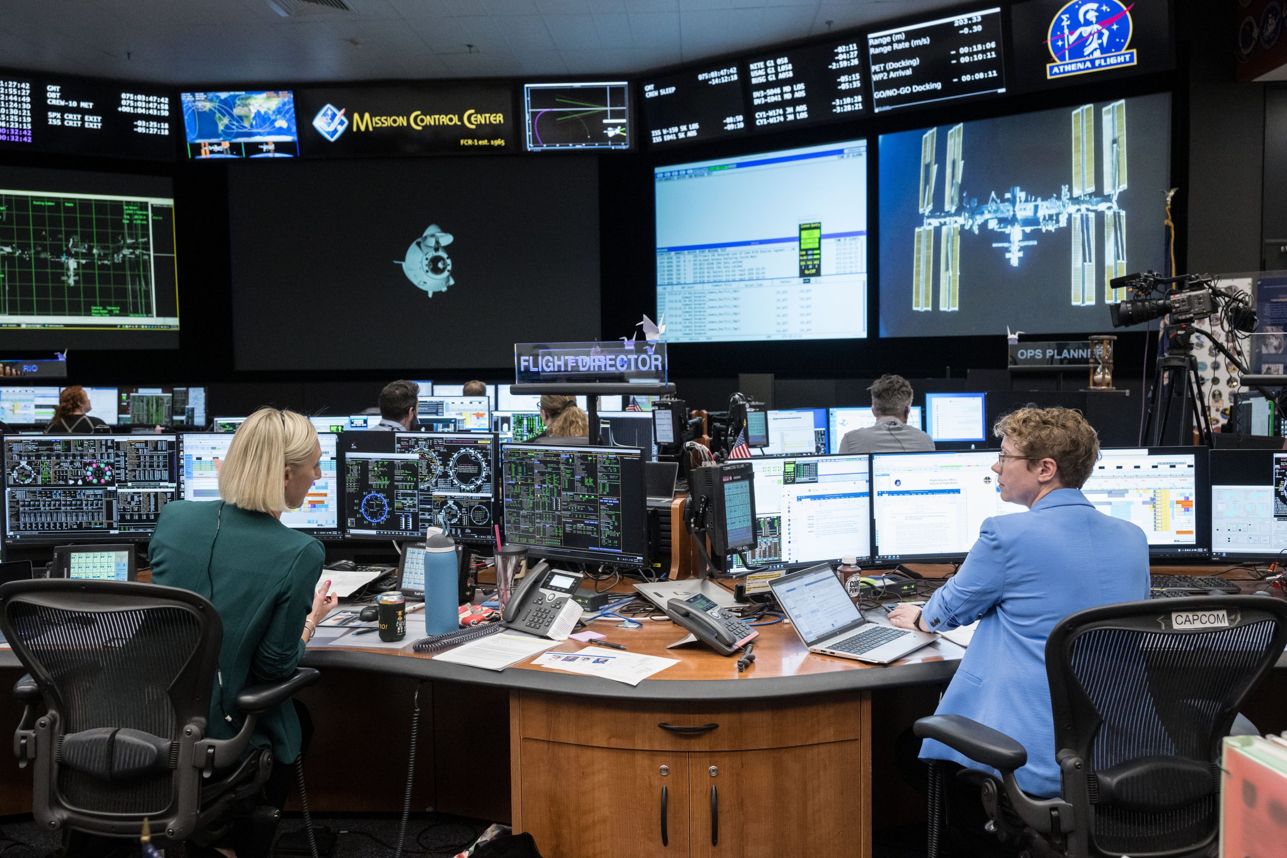 Station Nation: Meet Tess Caswell, Extravehicular Activity Flight Controller and Lead Capsule Communicator 