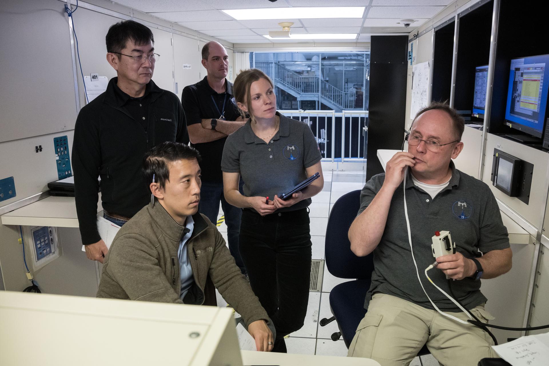 From left to right: JAXA astronaut Kimiya Yui, and NASA astronauts Jonny Kim (seated), Zena Cardman, and Mike Fincke conduct training scenarios with their instructors at NASA’s Johnson Space Center in Houston, Texas for their upcoming mission to the International Space Station.