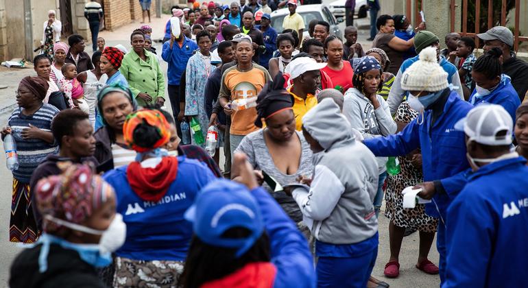 World News in Brief: Pandemic treaty update, DR Congo Ebola response, more casualties in Ukraine