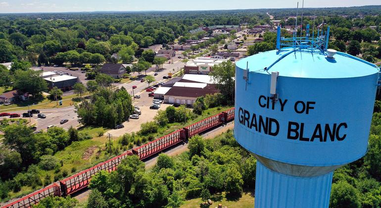 World News in Brief: El Fasher siege latest, shock at Michigan church attack, violent crackdown on Madagascar protests