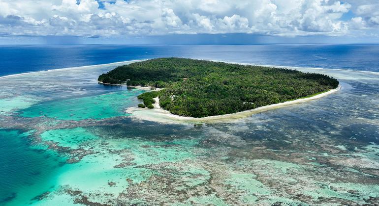 Holding on to home, as the ocean engulfs the Solomon Islands