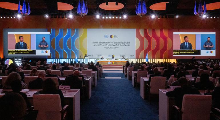 Social development, up close: UN News goes inside the Doha summit