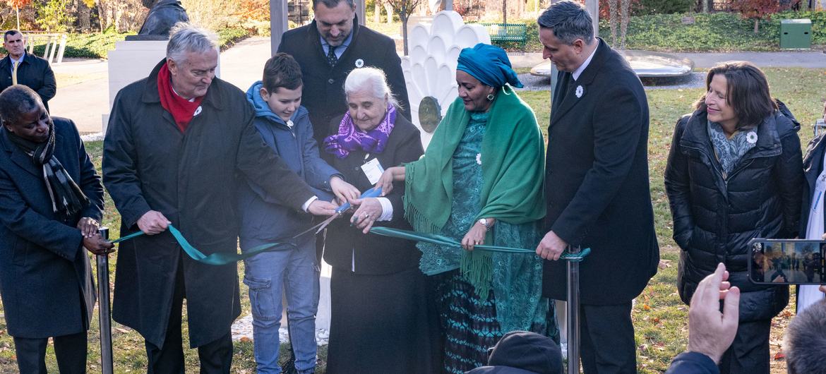 Deputy Secretary-General Amina Mohammed with other participants at the dedication of the "Flower of Srebrenica" Memorial honoring the victims of the 1995 genocide in Srebrenica.