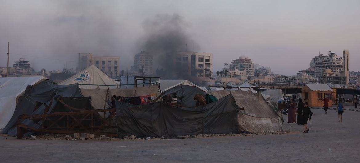 IOM and partners continue providing emergency shelter support to help families face the coming winter with greater safety and dignity. IOM and partners continue providing emergency shelter support to help families face the coming winter with greater safety and dignity.