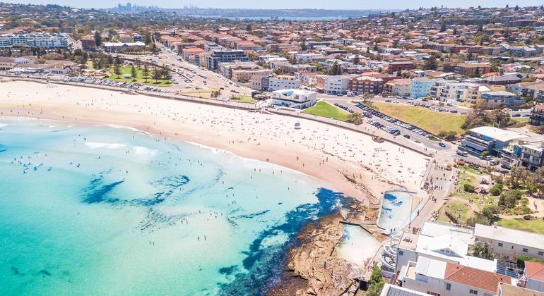 World News in Brief: Türk condemns ‘abhorrent’ attack in Sydney, UNHCR chief calls for solidarity with refugees, Ukraine latest