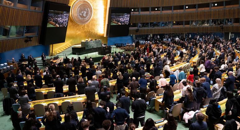 Remembering the Holocaust: ‘You are here because you choose hope over hate’