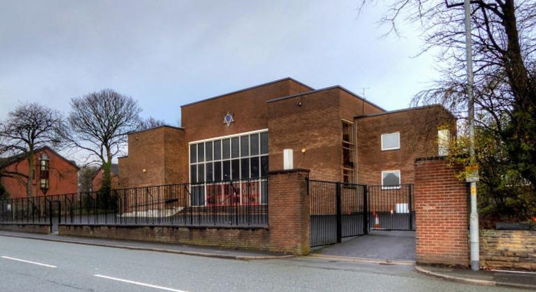 World News in Brief: Attacks on synagogues, Syria’s continuing rights violations, shocking abuse of women during childbirth