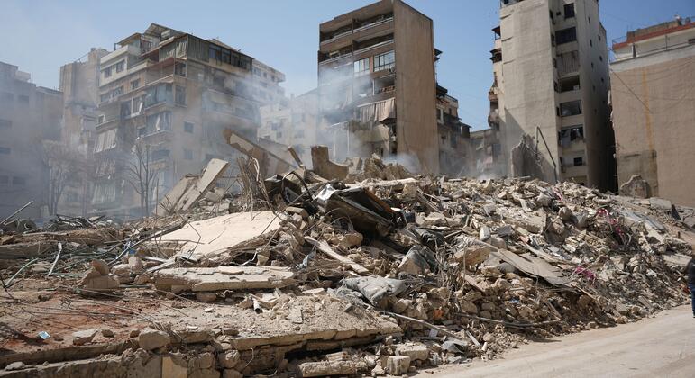 MIDDLE EAST LIVE 6 April: Strikes persist across region amid rising humanitarian needs