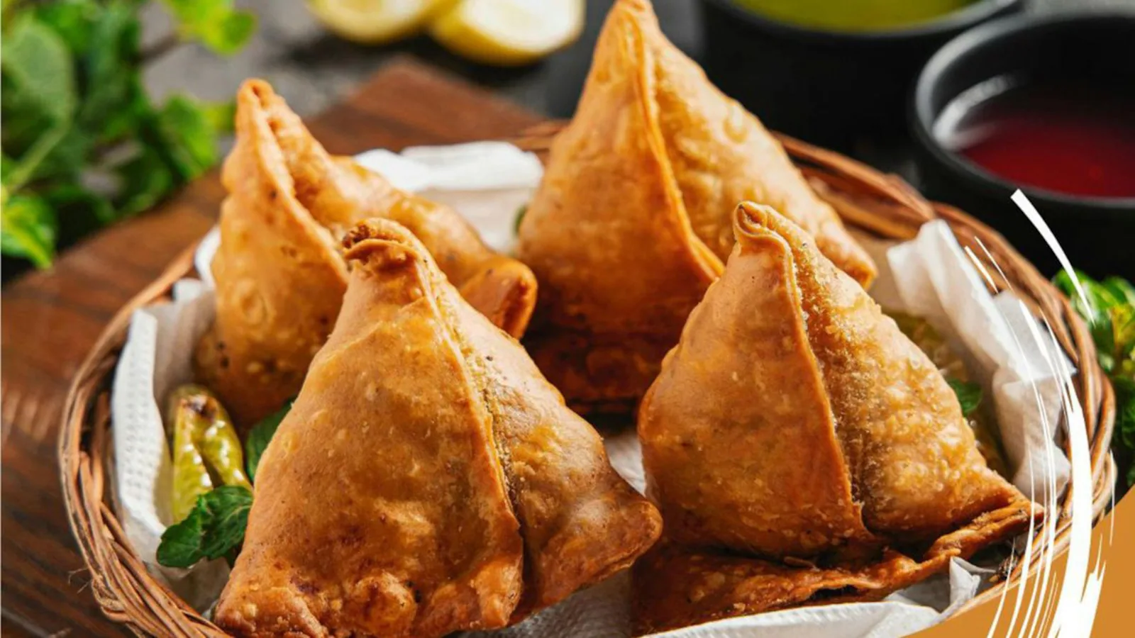 Make Flaky Halwai-Style Samosa At Home With These Tips
